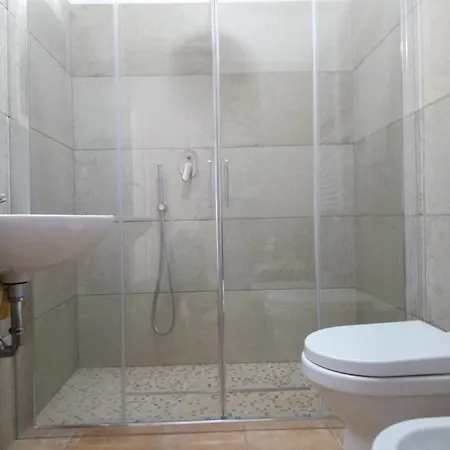 Bb Delcondotto Panzió Ancona